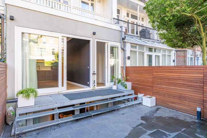 Photo 17 of Marcusstraat 9-F