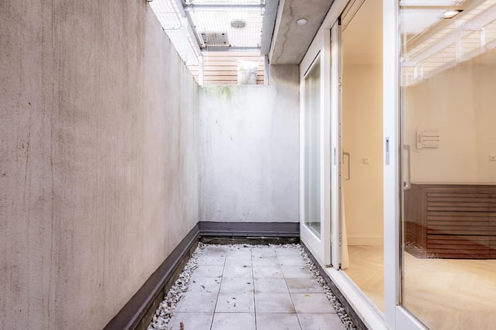 Photo 36 of Marcusstraat 9-F