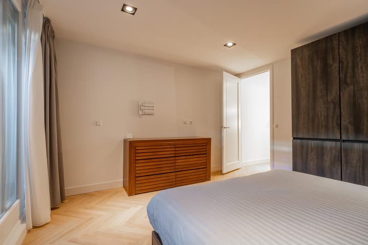 Photo 37 of Marcusstraat 9-F