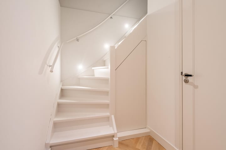 Photo 25 of Marcusstraat 9-F