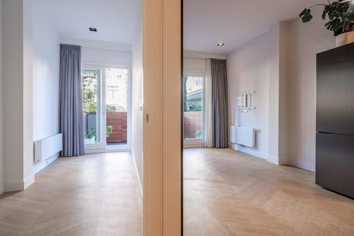 Photo 19 of Marcusstraat 9-F