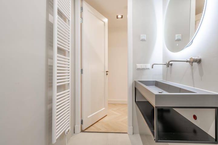 Photo 33 of Marcusstraat 9-F