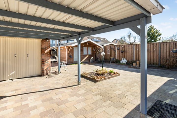 Foto 20 van De Poll 15