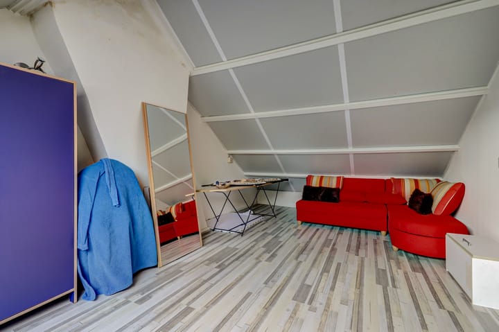 Foto 36 van Burgemeester Van Altenastraat 13