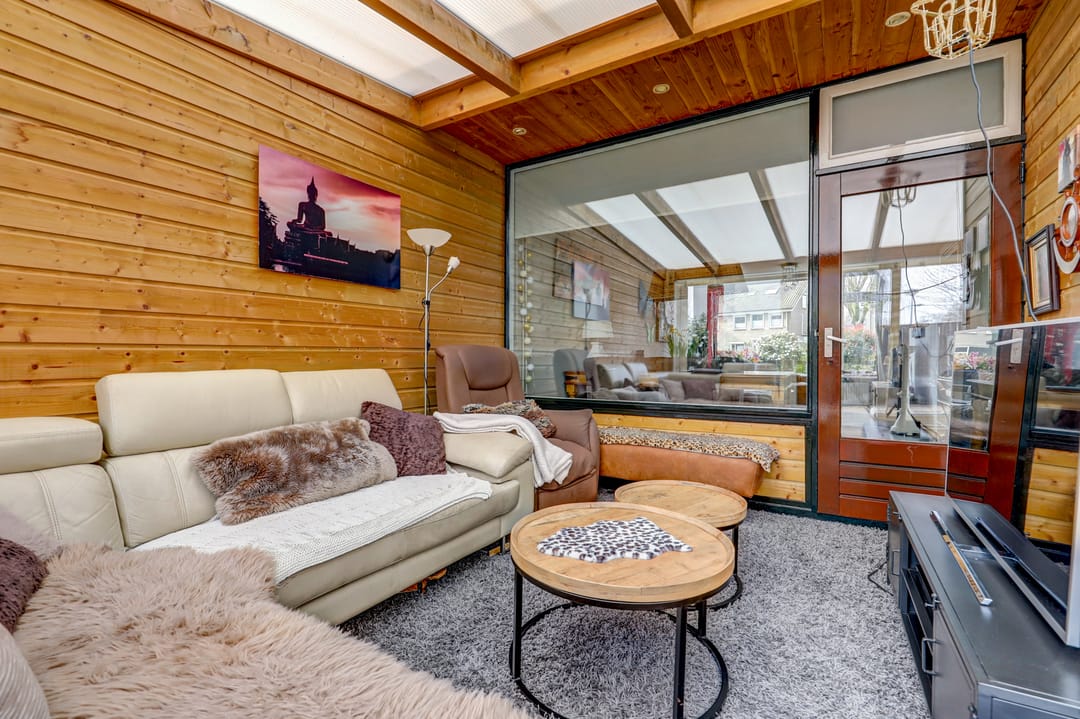 Photo 37 of Burgemeester Van Altenastraat 13