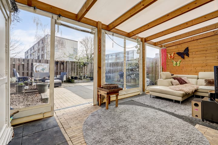 Foto 39 van Burgemeester Van Altenastraat 13