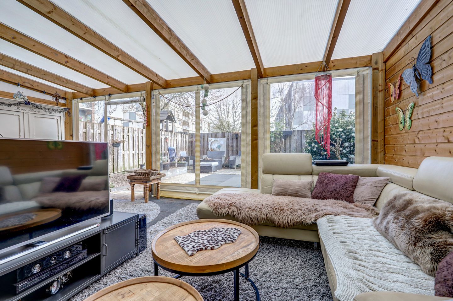 Photo 40 of Burgemeester Van Altenastraat 13