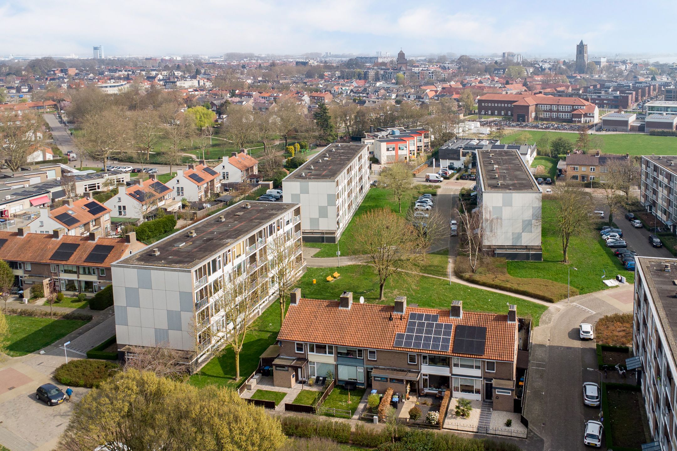 Photo 48 of Burgemeester Van Altenastraat 13