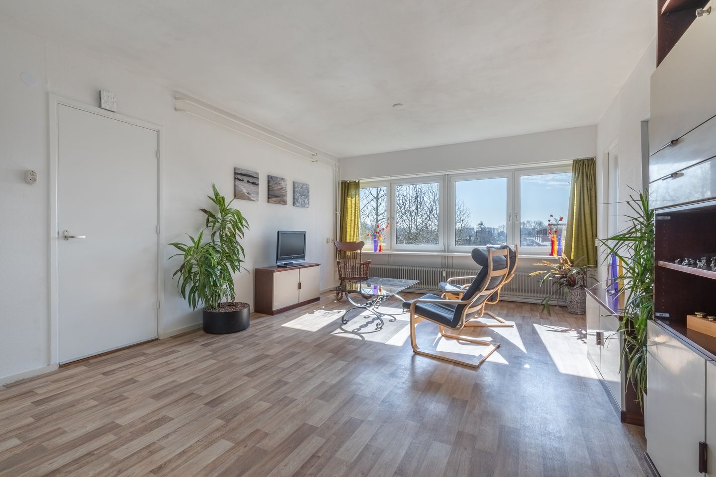 Photo 4 of Eastonstraat 219