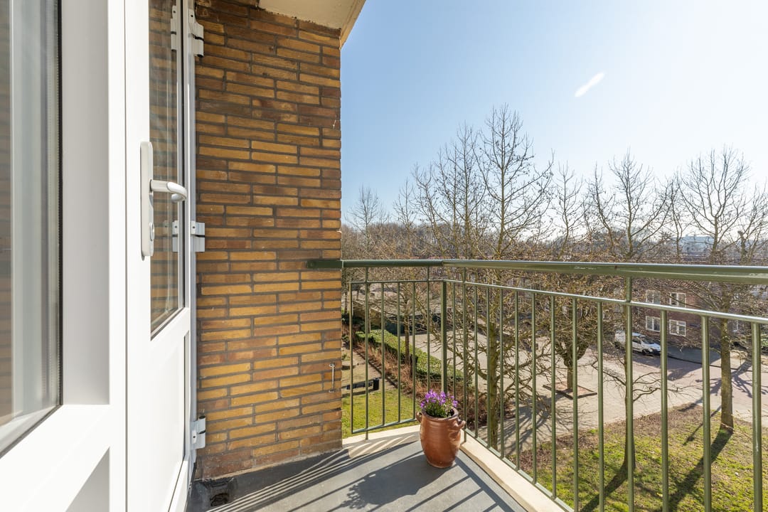 Photo 23 of Eastonstraat 219