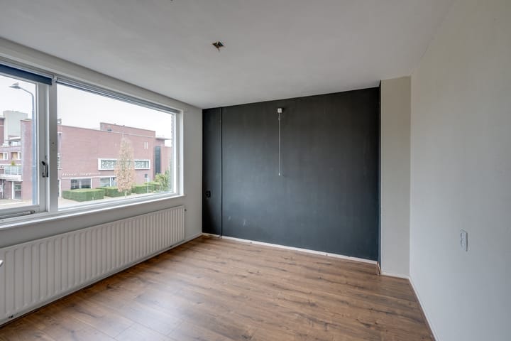 Foto 15 van Terheijdenseweg 156