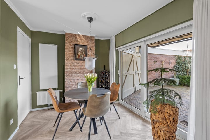 Foto 9 van Nispensestraat 70