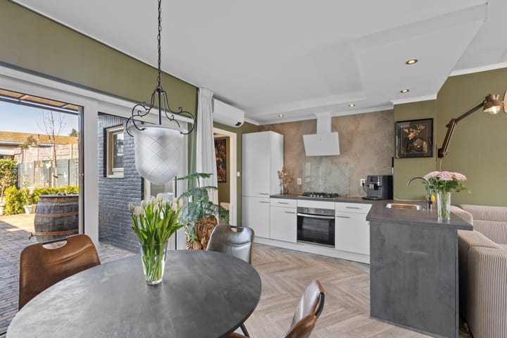 Foto 11 van Nispensestraat 70