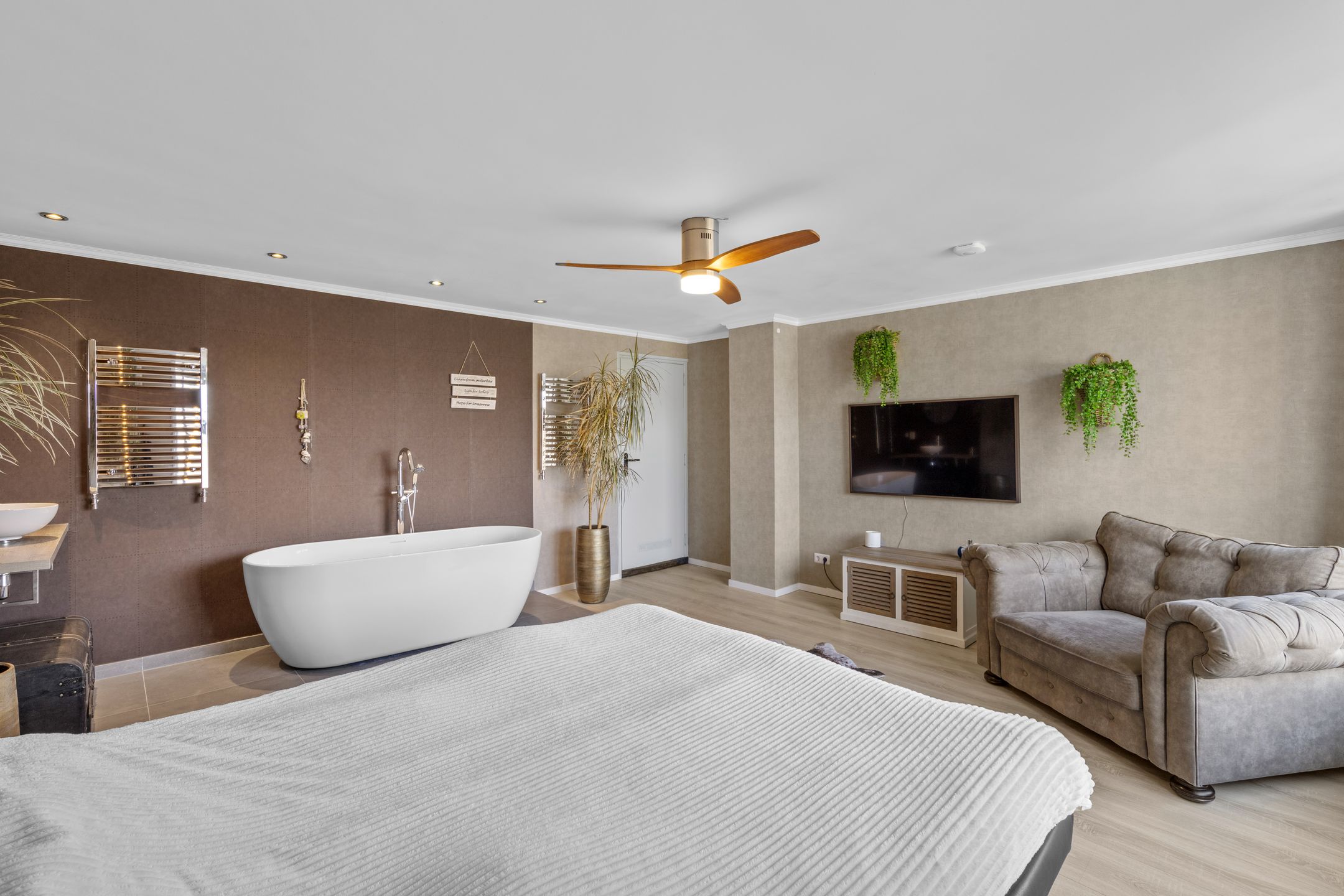 Foto 18 van Nispensestraat 70