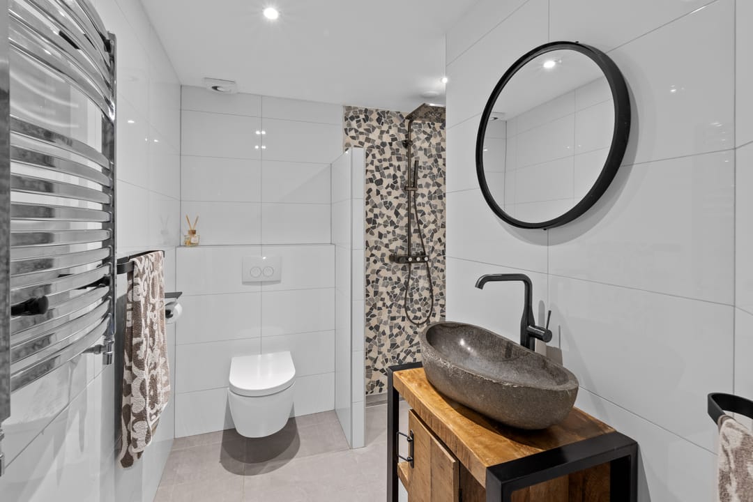 Foto 23 van Nispensestraat 70