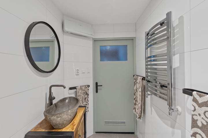 Foto 25 van Nispensestraat 70