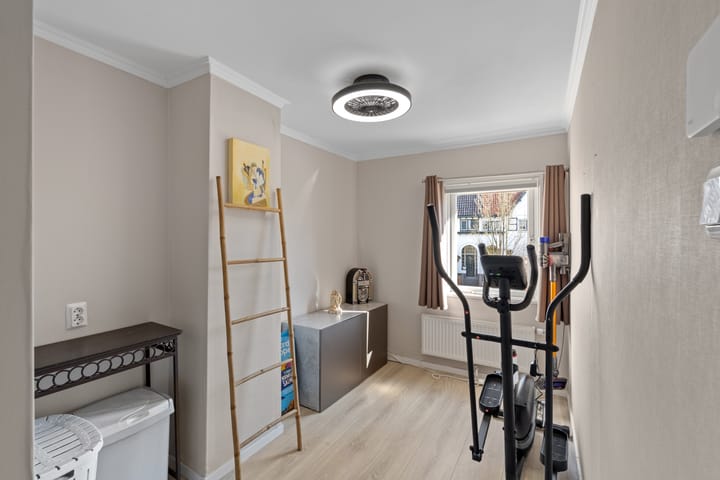 Foto 28 van Nispensestraat 70