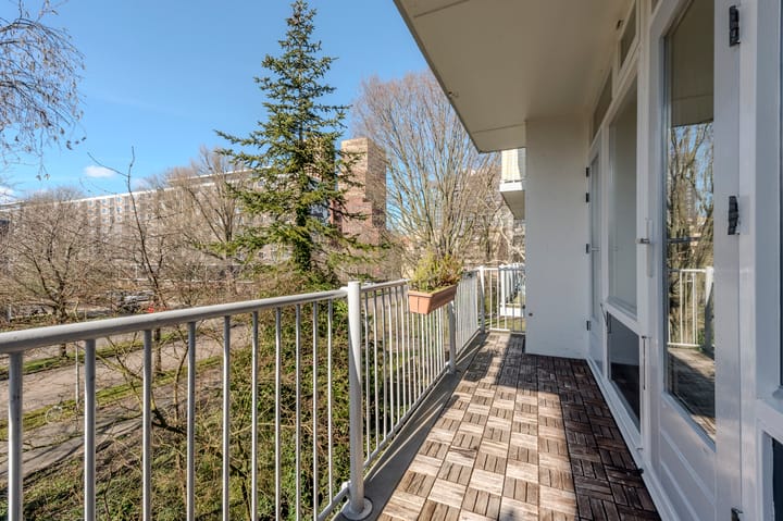 Foto 9 van Heringa-State 66