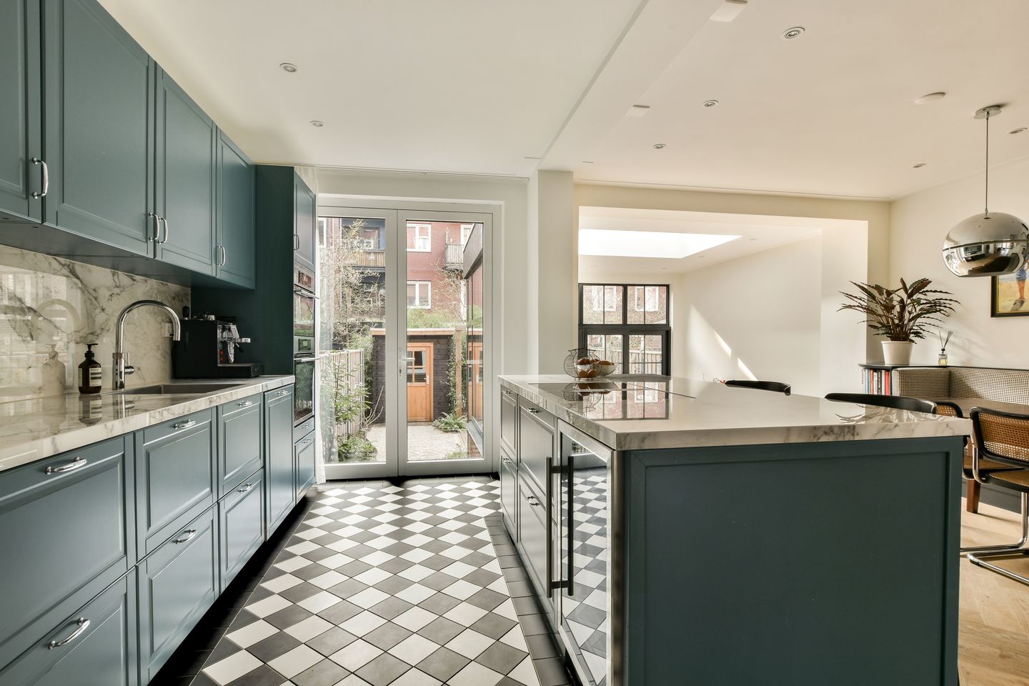 Photo 10 of Willem de Zwijgerlaan 225-E