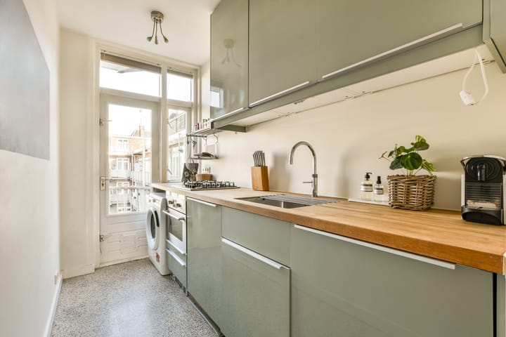 Foto 12 van Bloys van Treslongstraat 32-2