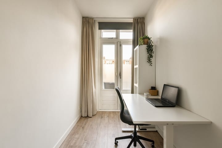 Foto 16 van Bloys van Treslongstraat 32-2