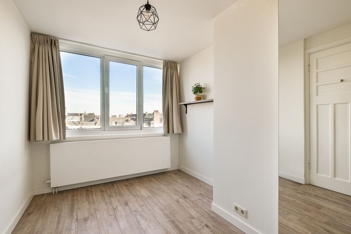 Photo 20 of Bloys van Treslongstraat 32-2