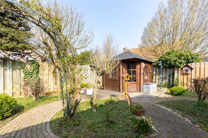 Foto 23 van Brugstraat 12