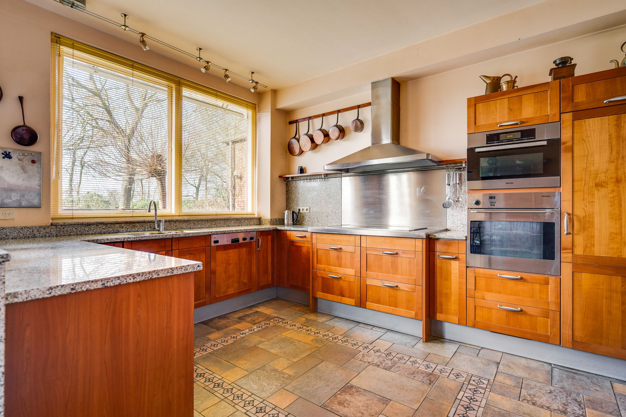 Foto 18 van Oranjestraat 2