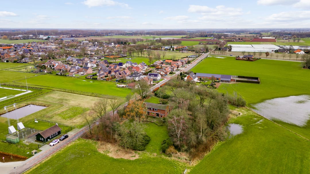 Foto 38 van Oranjestraat 2