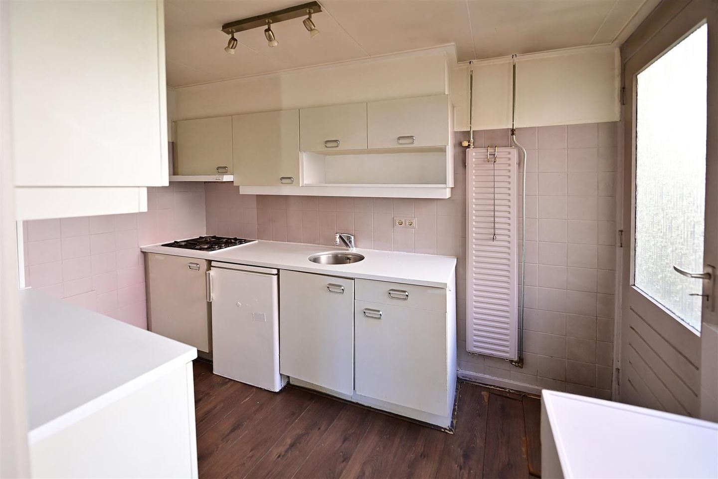 Photo 4 of Prins Bernhardstraat 37