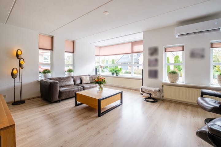 Foto 2 van Karper 64