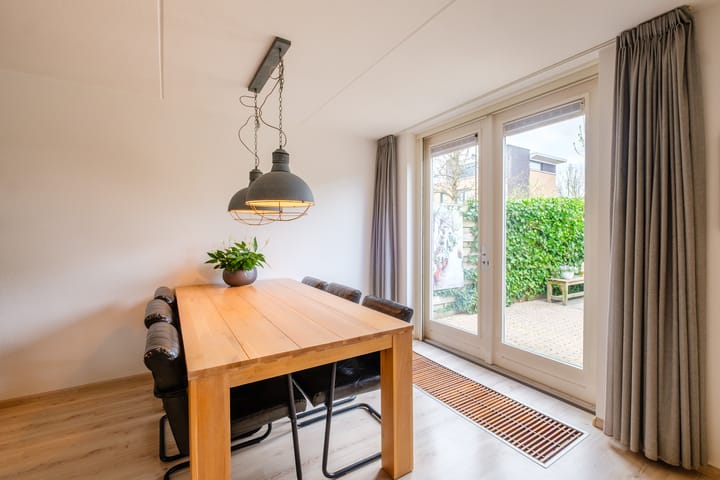 Foto 15 van Karper 64