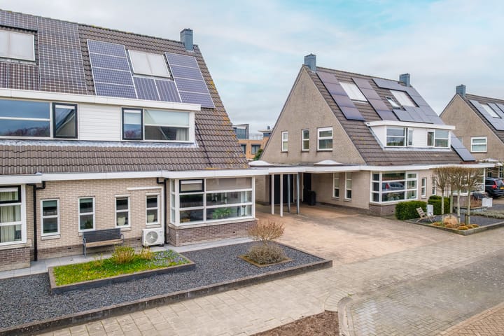 Foto 46 van Karper 64