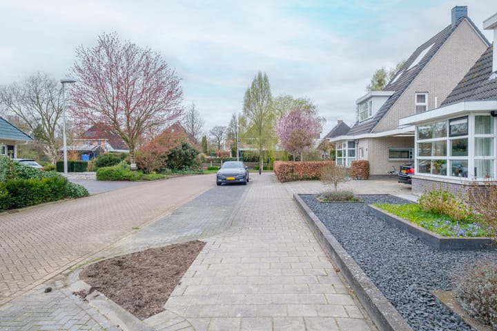 Foto 48 van Karper 64