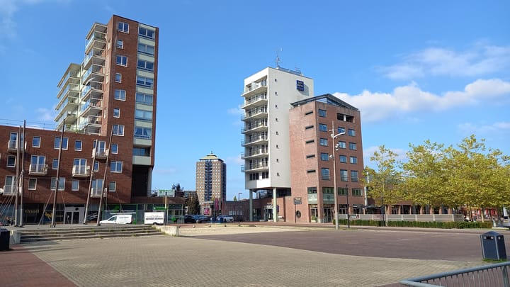 Foto 8 van Raadhuisplein 30