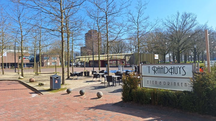 Foto 23 van Raadhuisplein 30