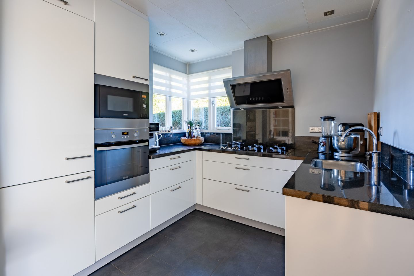 Photo 14 of Albionstraat 9-A