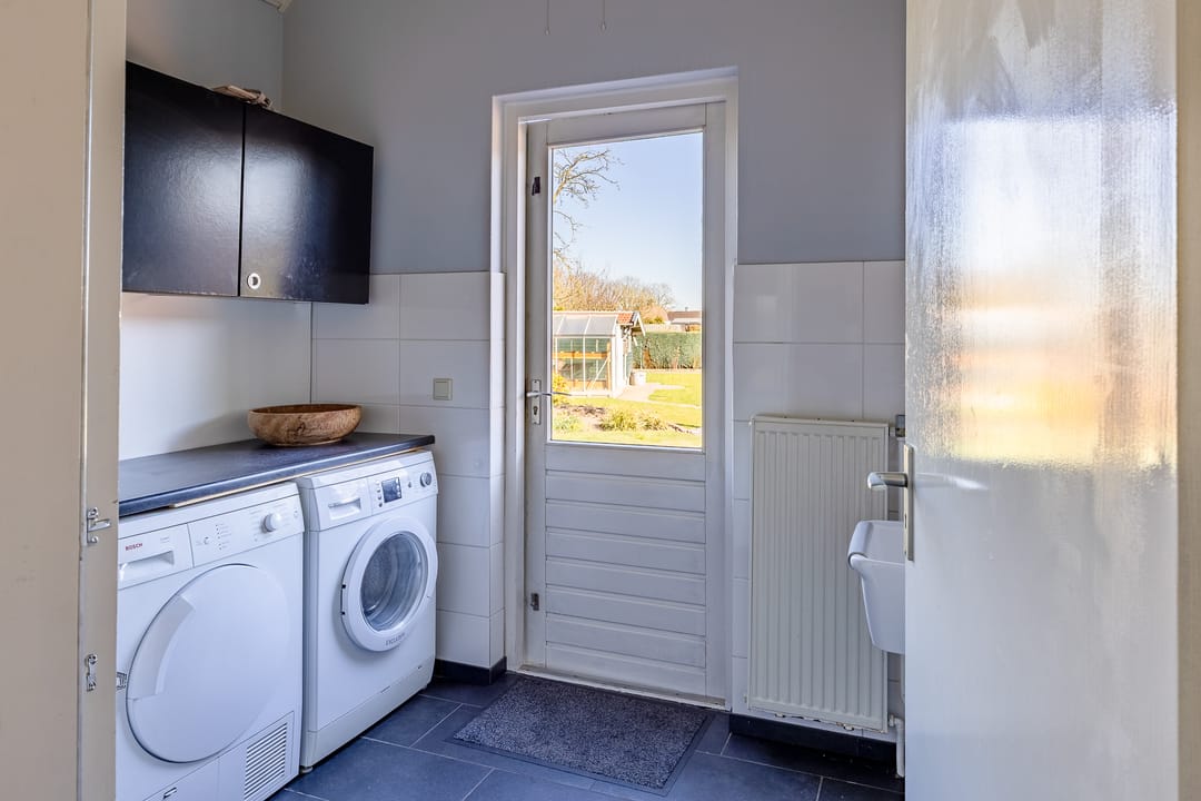 Photo 16 of Albionstraat 9-A