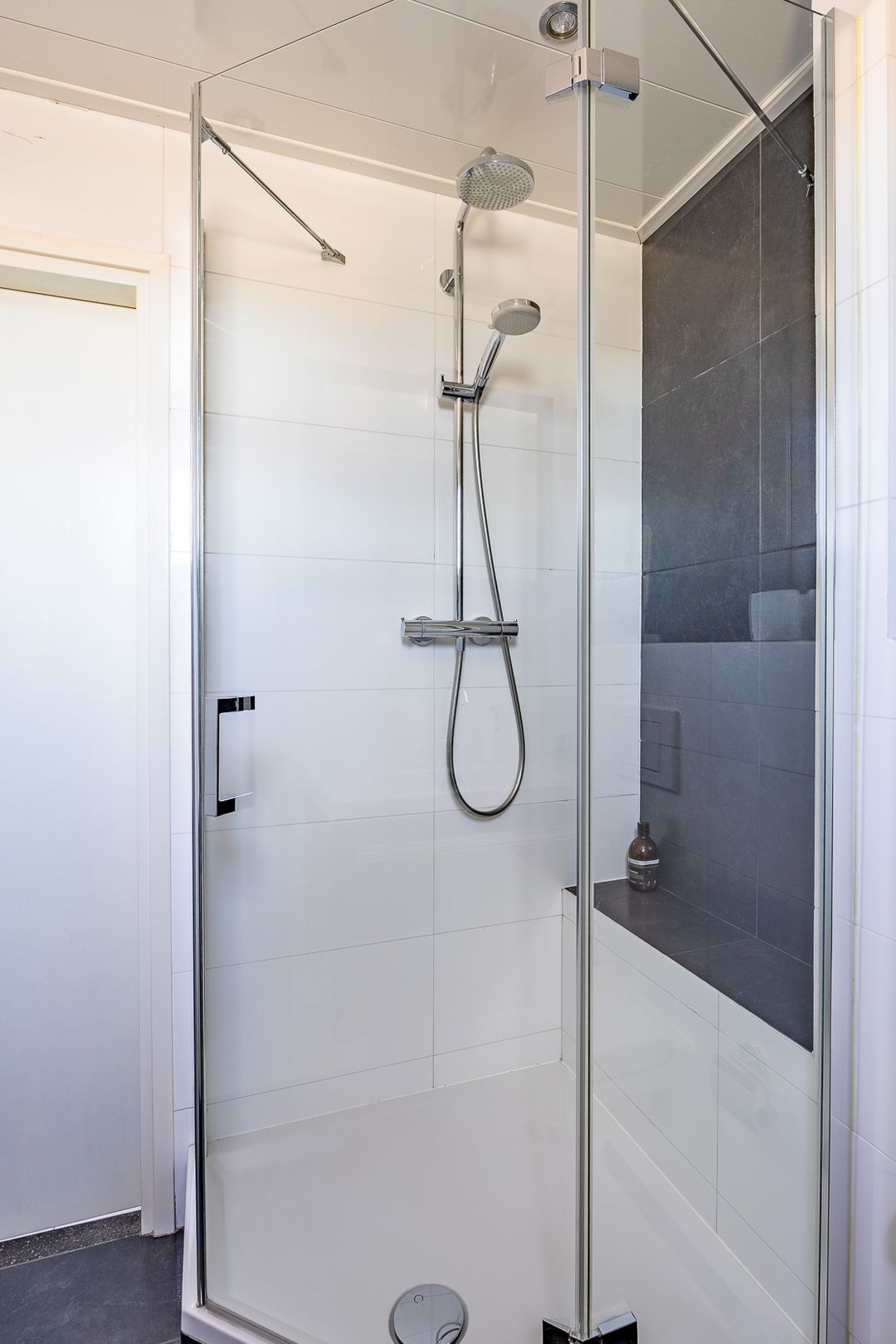 Photo 22 of Albionstraat 9-A