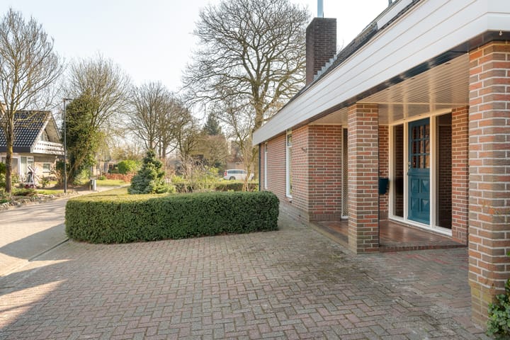 Foto 11 van Dokter Siebingasingel 2