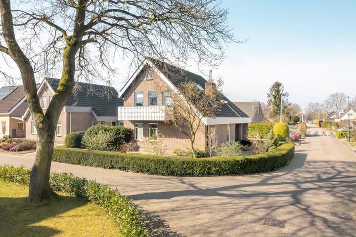 Foto 12 van Dokter Siebingasingel 2