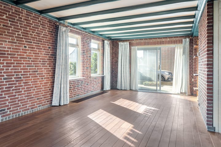 Foto 19 van Dokter Siebingasingel 2