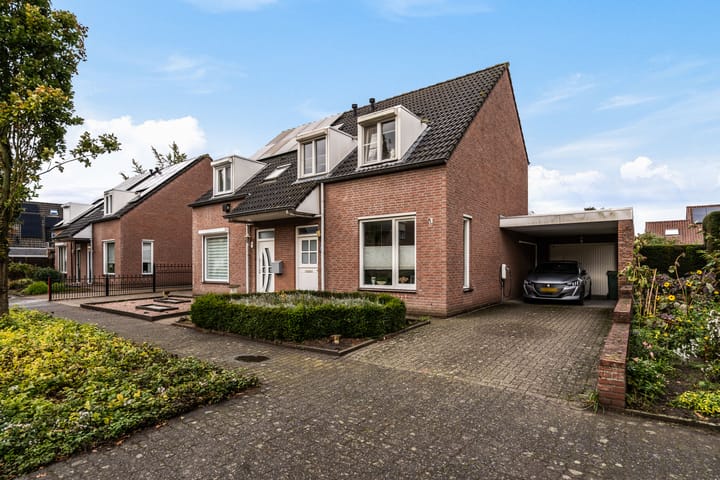 Foto 38 van Smeetjeshofstraat 11