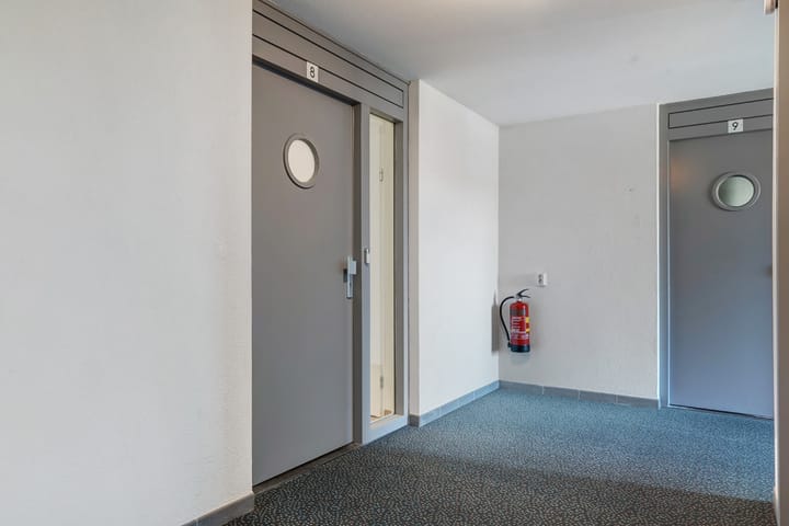 Foto 13 van Meindert Hobbemastraat 8