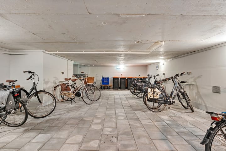 Foto 52 van Meindert Hobbemastraat 8