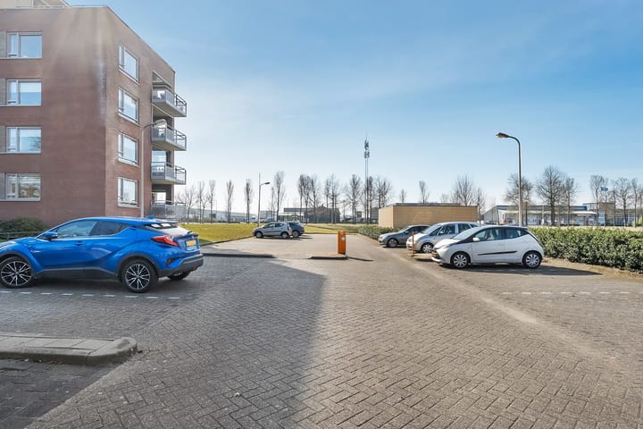 Foto 55 van Meindert Hobbemastraat 8