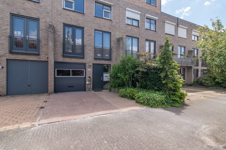 Foto 42 van Schuddebeursstraat 122