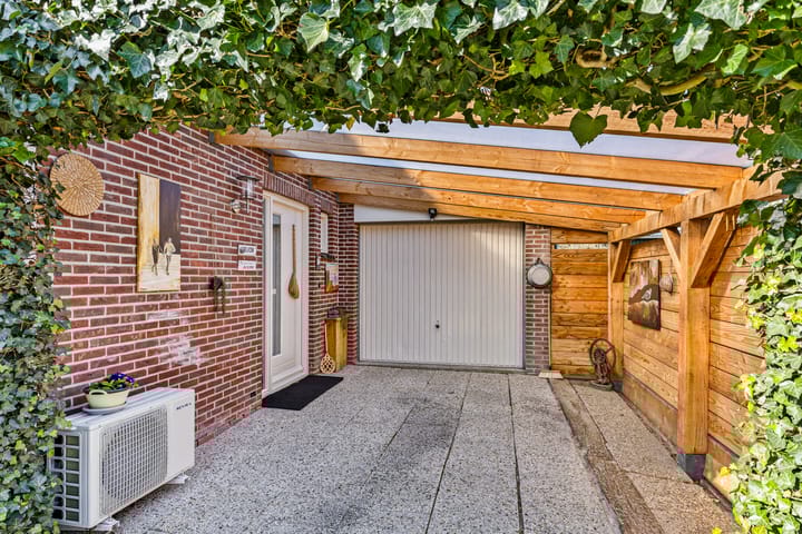 Foto 2 van Tuindorp 7