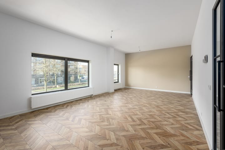 Foto 24 van Sumatraweg 109