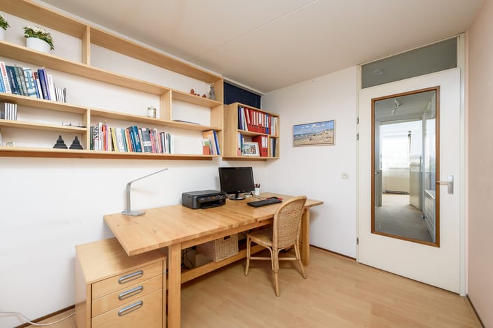 Foto 41 van Simon van Collemstraat 180